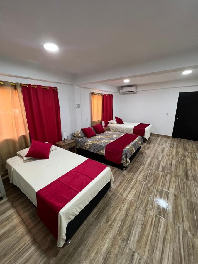 Posada Villa Bryan Rocky Point 外观 照片